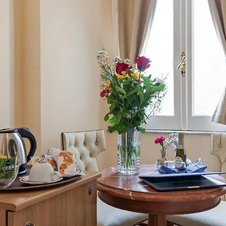 Vatican Domus Pensión Roma